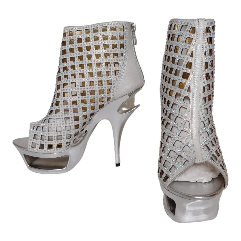 HADARI White Bedazzled Ankle Boots Size 9 Stiletto Peep Toe Bridal Party Formal